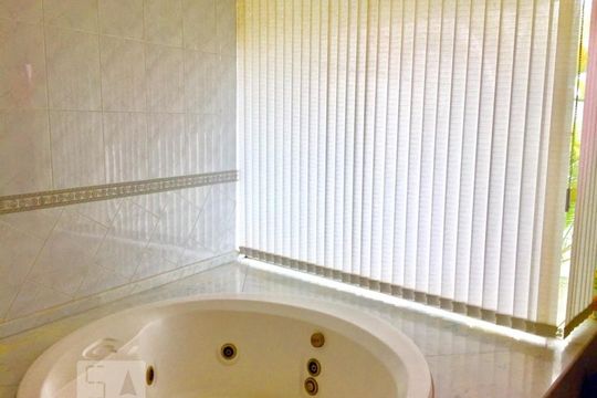 Banheiro de casa à venda com 4 quartos, 490m² em Jardim Leonor Mendes de Barros, São Paulo