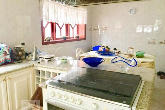 Cozinha de casa à venda com 4 quartos, 490m² em Jardim Leonor Mendes de Barros, São Paulo