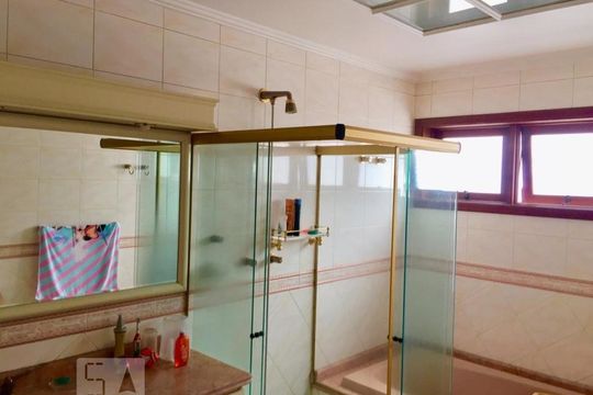 Banheiro de casa à venda com 4 quartos, 490m² em Jardim Leonor Mendes de Barros, São Paulo