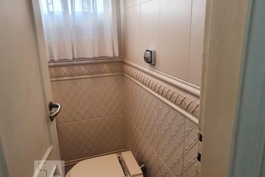 Banheiro de apartamento à venda com 4 quartos, 250m² em Morro dos Ingleses, São Paulo