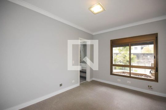 Suíte 1 de apartamento à venda com 4 quartos, 250m² em Vila Suzana, São Paulo