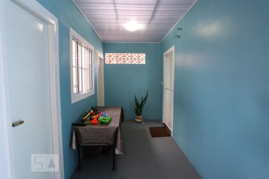 Corredor de Entrada e Saída de casa à venda com 3 quartos, 260m² em Jardim Sao Nicolau, São Paulo