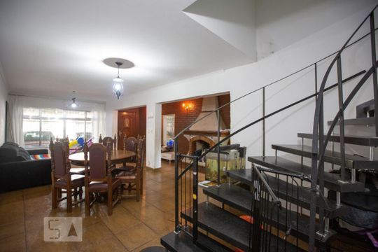 Sala de casa à venda com 4 quartos, 220m² em Lapa, São Paulo