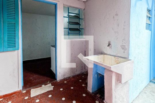 Área de Serviço de casa para alugar com 1 quarto, 50m² em Jardim São Silvestre, São Paulo