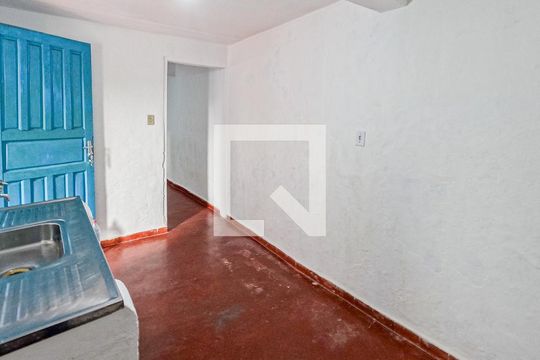 Casa para alugar com 1 quarto, 50m² em Jardim São Silvestre, São Paulo