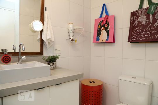 Banheiro da Suíte de apartamento à venda com 2 quartos, 85m² em Jardim Caboré, São Paulo