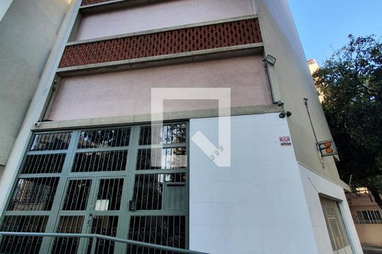 Fachada de apartamento para alugar com 2 quartos, 80m² em Maracanã, Rio de Janeiro
