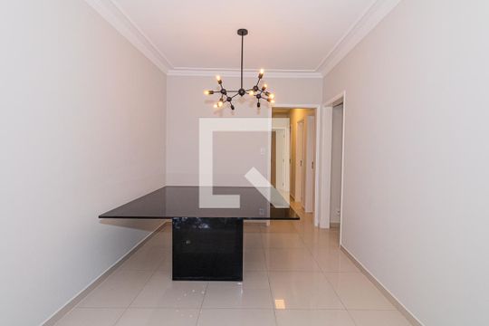 Sala de casa à venda com 4 quartos, 290m² em Vila Albertina, São Paulo