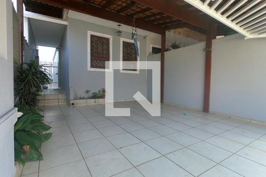 Casa à venda com 3 quartos, 150m² em Vila Harmonia, Guarulhos