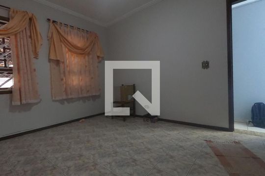 Casa à venda com 3 quartos, 150m² em Vila Harmonia, Guarulhos