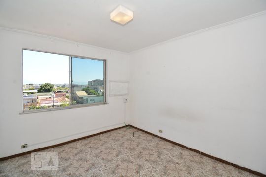 Quarto 1 de apartamento para alugar com 2 quartos, 60m² em Vicente de Carvalho, Rio de Janeiro