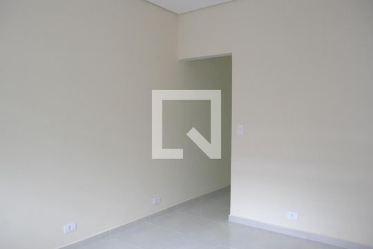 Sala de casa à venda com 2 quartos, 110m² em Chácara Mafalda, São Paulo