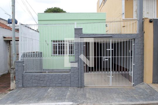 Fachada de casa à venda com 2 quartos, 110m² em Chácara Mafalda, São Paulo