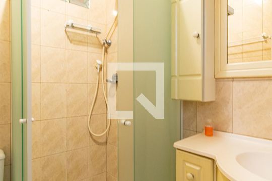 Banheiro Social de apartamento à venda com 2 quartos, 77m² em Vila Clementino, São Paulo
