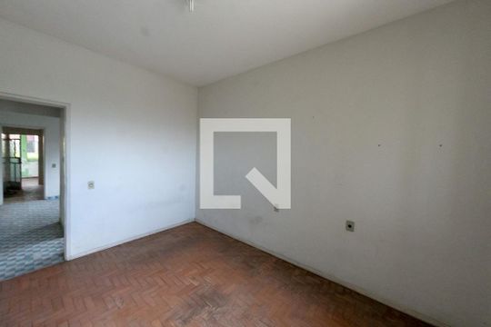 Quarto 1 de casa à venda com 3 quartos, 360m² em Eldorado, Contagem