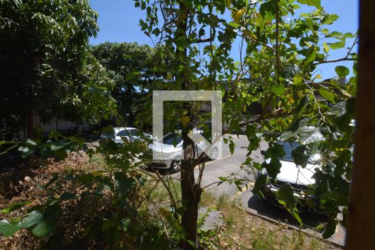 Vista do Quarto 1 de apartamento para alugar com 3 quartos, 60m² em Oswaldo Cruz, Rio de Janeiro