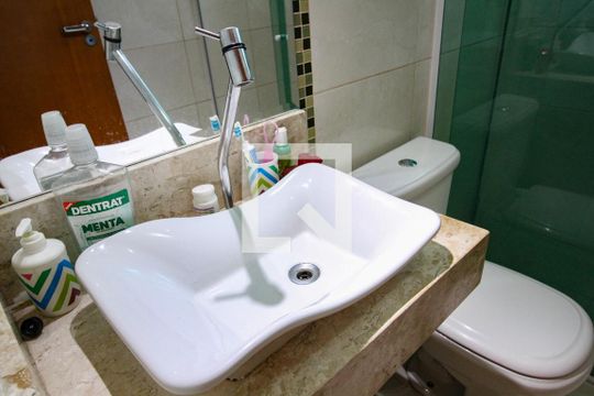banheiro quarto 3 suite de casa à venda com 3 quartos, 350m² em Vila Nova Cachoeirinha, São Paulo