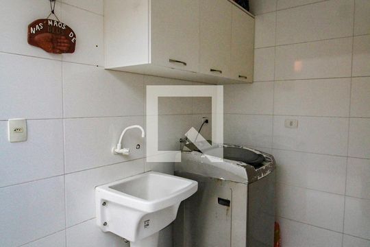 area de serviço de casa à venda com 3 quartos, 350m² em Vila Nova Cachoeirinha, São Paulo