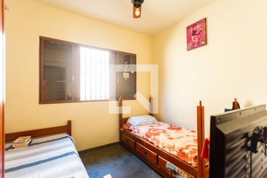 Casa à venda com 2 quartos, 300m² em Vila Osasco, Osasco