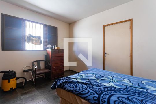 Casa à venda com 2 quartos, 300m² em Vila Osasco, Osasco