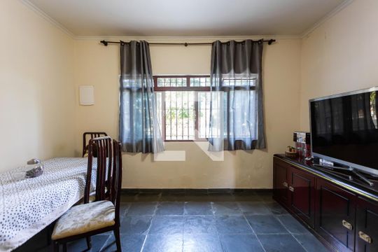 Casa à venda com 2 quartos, 300m² em Vila Osasco, Osasco