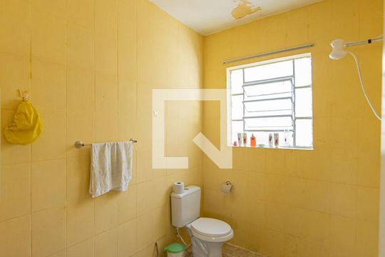 Banheiro Social de casa à venda com 2 quartos, 150m² em Vila Matilde, São Paulo