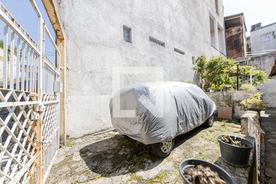 Garagem de casa à venda com 2 quartos, 150m² em Vila Matilde, São Paulo
