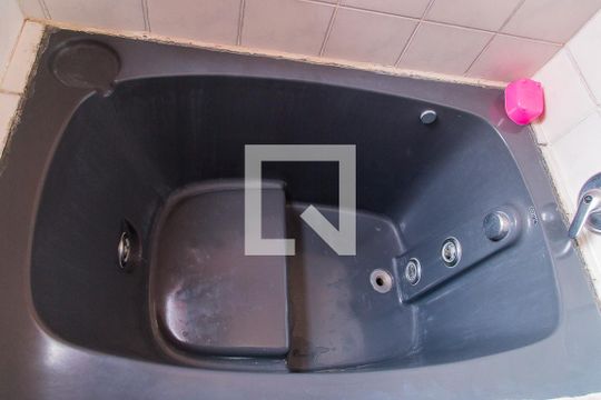 Banheiro da suíte - Hidro   de apartamento à venda com 3 quartos, 80m² em Bosque da Saúde, São Paulo