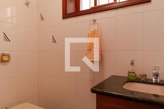 Lavabo de casa à venda com 4 quartos, 351m² em Vila Nogueira, Campinas