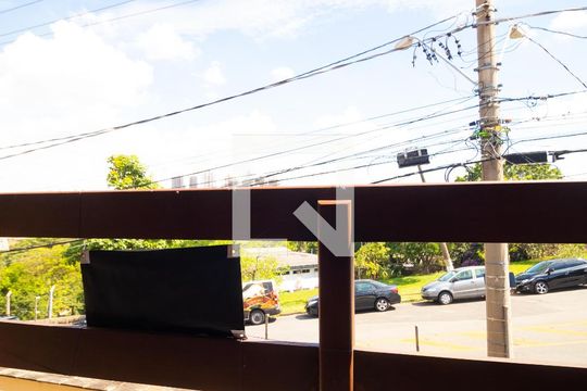 Sacada da Suíte 02 de casa à venda com 4 quartos, 351m² em Vila Nogueira, Campinas