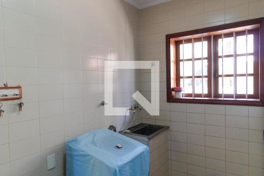 Área de Serviço Interna de casa à venda com 4 quartos, 351m² em Vila Nogueira, Campinas