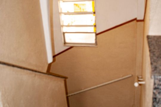 Escada de acesso ao apartamento de apartamento à venda com 2 quartos, 54m² em Lins de Vasconcelos, Rio de Janeiro