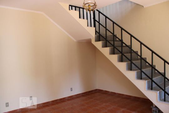 Sala de casa à venda com 3 quartos, 185m² em Jardim Eulina, Campinas