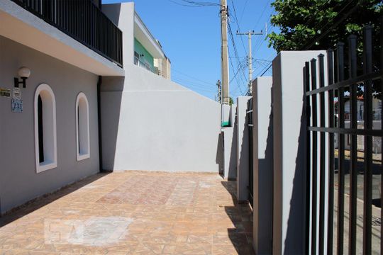 Garagem de casa à venda com 3 quartos, 185m² em Jardim Eulina, Campinas