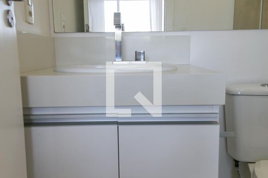 Banheiro da Suíte de apartamento para alugar com 2 quartos, 70m² em Vila Maria Alta, São Paulo