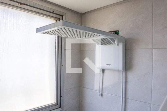 Banheiro de apartamento para alugar com 1 quarto, 54m² em Jardim Iris, São Paulo
