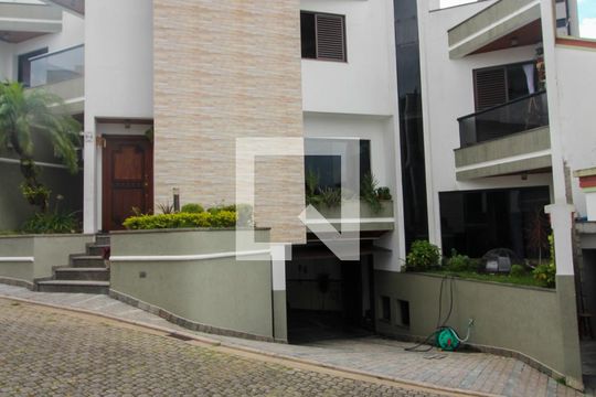 Fachada de casa de condomínio à venda com 4 quartos, 232m² em Vila Prudente, São Paulo