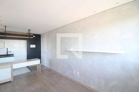 Sala de apartamento para alugar com 3 quartos, 53m² em Socorro, São Paulo