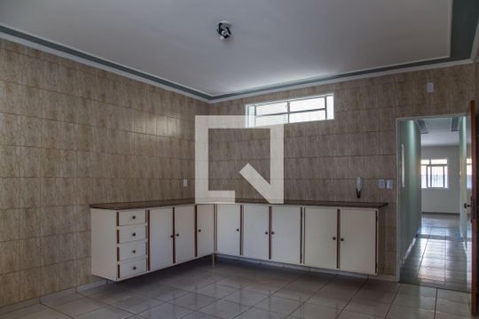 Cozinha de casa para alugar com 3 quartos, 220m² em Vila Monte Alegre, Ribeirão Preto