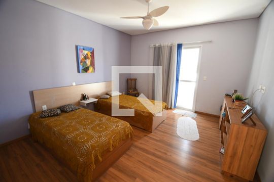 Suíte 1 de casa à venda com 3 quartos, 250m² em Jardim Chapadão, Campinas