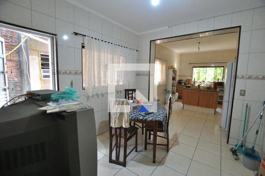 Cozinha de casa à venda com 4 quartos, 250m² em Cambuci, São Paulo