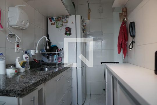 Cozinha de casa para alugar com 3 quartos, 126m² em Vila Amália (zona Norte), São Paulo