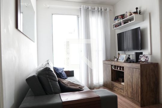 Casa para alugar com 3 quartos, 126m² em Vila Amália (zona Norte), São Paulo