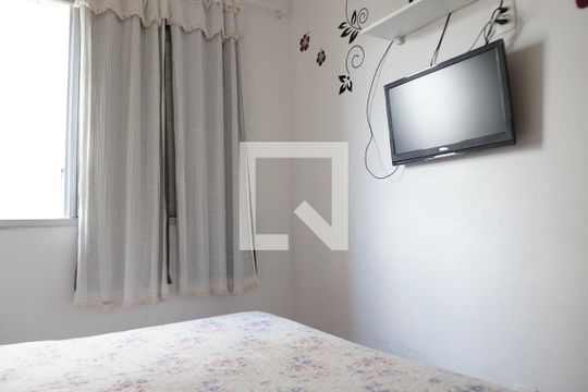 Quarto 1 de casa para alugar com 3 quartos, 126m² em Vila Amália (zona Norte), São Paulo