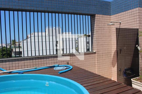 Piscina de apartamento para alugar com 3 quartos, 260m² em Recreio dos Bandeirantes, Rio de Janeiro