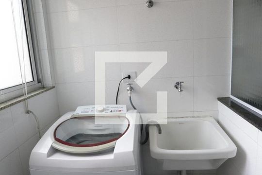 Apartamento para alugar com 3 quartos, 72m² em Vila Laís, São Paulo