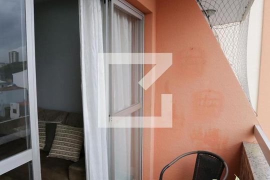 Apartamento para alugar com 3 quartos, 72m² em Vila Laís, São Paulo