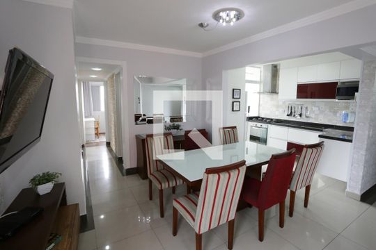 Apartamento para alugar com 3 quartos, 72m² em Vila Laís, São Paulo