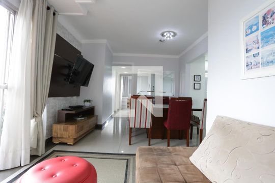 Apartamento para alugar com 3 quartos, 72m² em Vila Laís, São Paulo