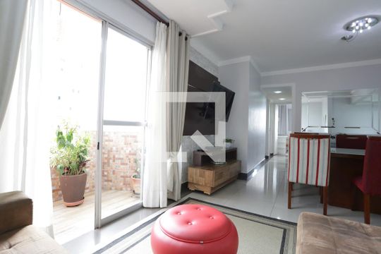 Apartamento para alugar com 3 quartos, 72m² em Vila Laís, São Paulo